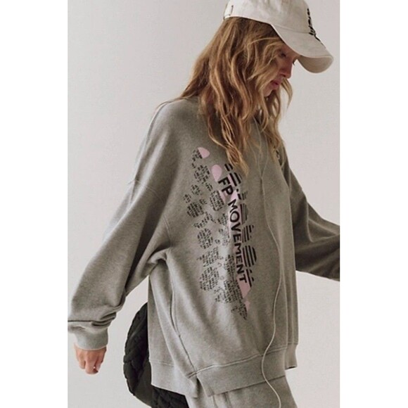 Free People FP Movement All Star Buti Logo Pullover Sweatshirt Top M NWD 282182 - Picture 1 of 9